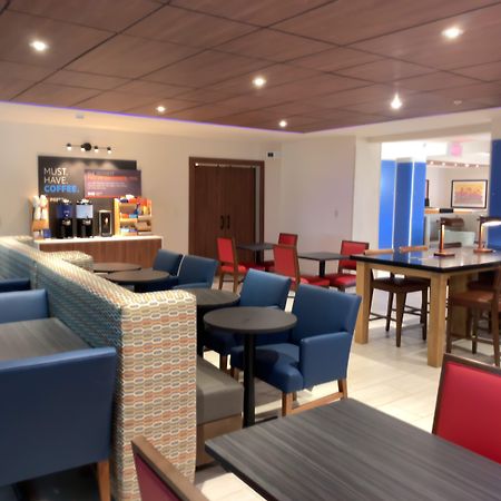 Holiday Inn Express Hotel & Suites Exmore-Eastern Shore By Ihg Buitenkant foto